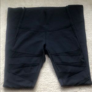 Lululemon Tech mesh Wunder Under pant size 6